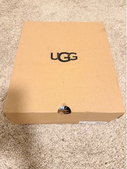 UGG classic ultra mini platform boots size 9 chestnut