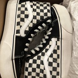Sk8-Hi Platform Checkered Vans