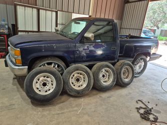 15x8 centerlines.. lost the caps came off obs silverado