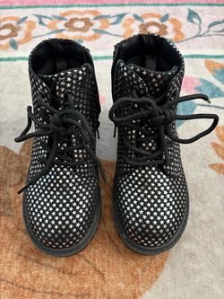 Toddler Black Star Print Lace-Up Boots