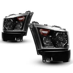 New in box-For 2019-2024 Dodge Ram 1500 Halogen Headlights w/Black Bezel Lamps Left & Right