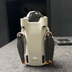DJI  Mini 3 Pro Combo (Mint Condition)