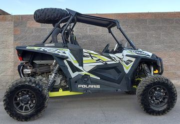 2018 Polaris RZR XP 1000 EPS White Lightning 