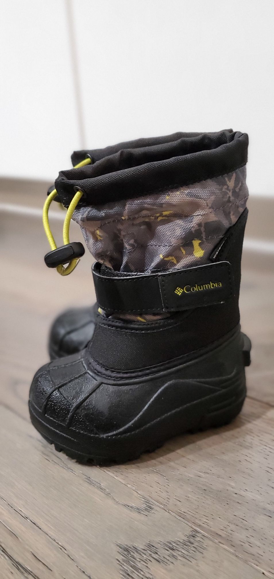 Columbia snow boots (toddler)