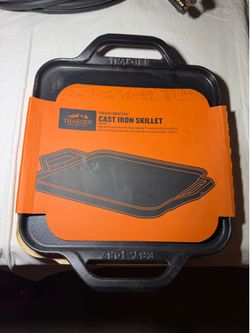 Traeger cast iron skillet