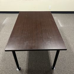 Adjustable Height Solid Table