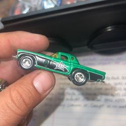 Hotwheel Super Treasure Hunt Ford T-bird 