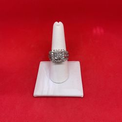 14KT White Gold Diamond Ring