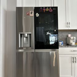 LG - 27 Cu. Ft. Side-by-Side Smart Refrigerator with Craft Ice and InstaView - Stainless steel
