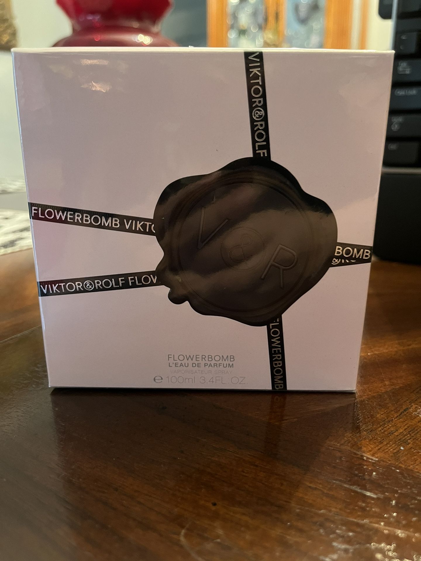 Viktor & Rolf Women's Flowerbomb Eau de Parfum Spray, 3.4 oz.