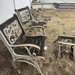 Innova Chairs And Table