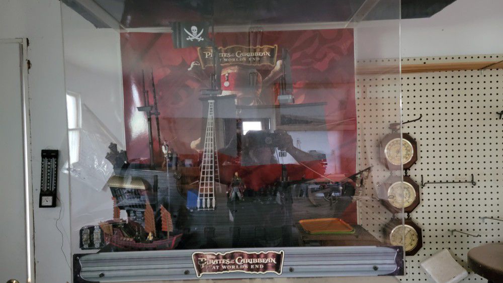 Pirates Of the Carribean STORE DISPLAY 
