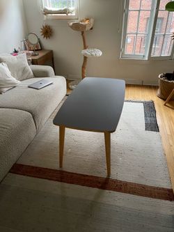 Ikea Omtänksam coffee table