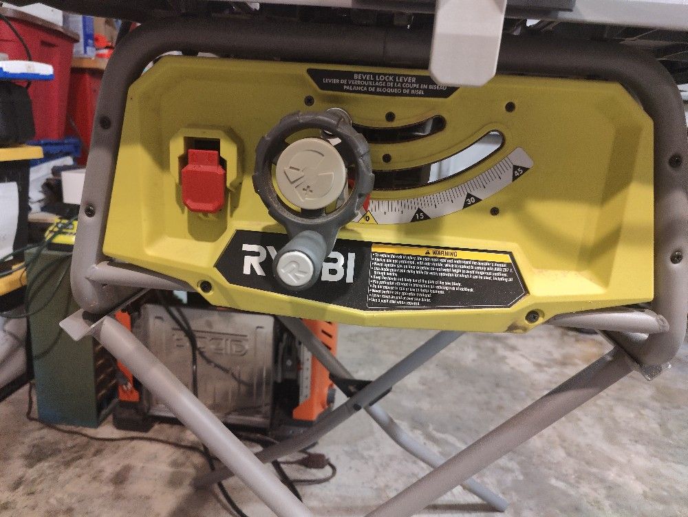 Ryobi 10" Table Saw (RTS11)