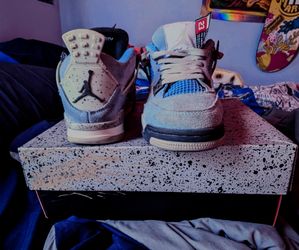 Jordan 4 University blue