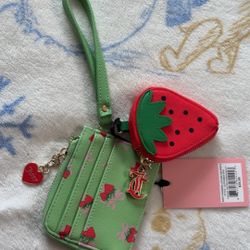 green juicy wristlet wallet 