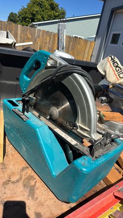 Makita 16-5/16 saw