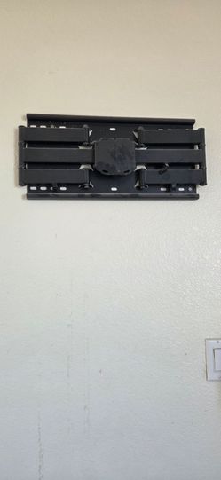 Tv mount