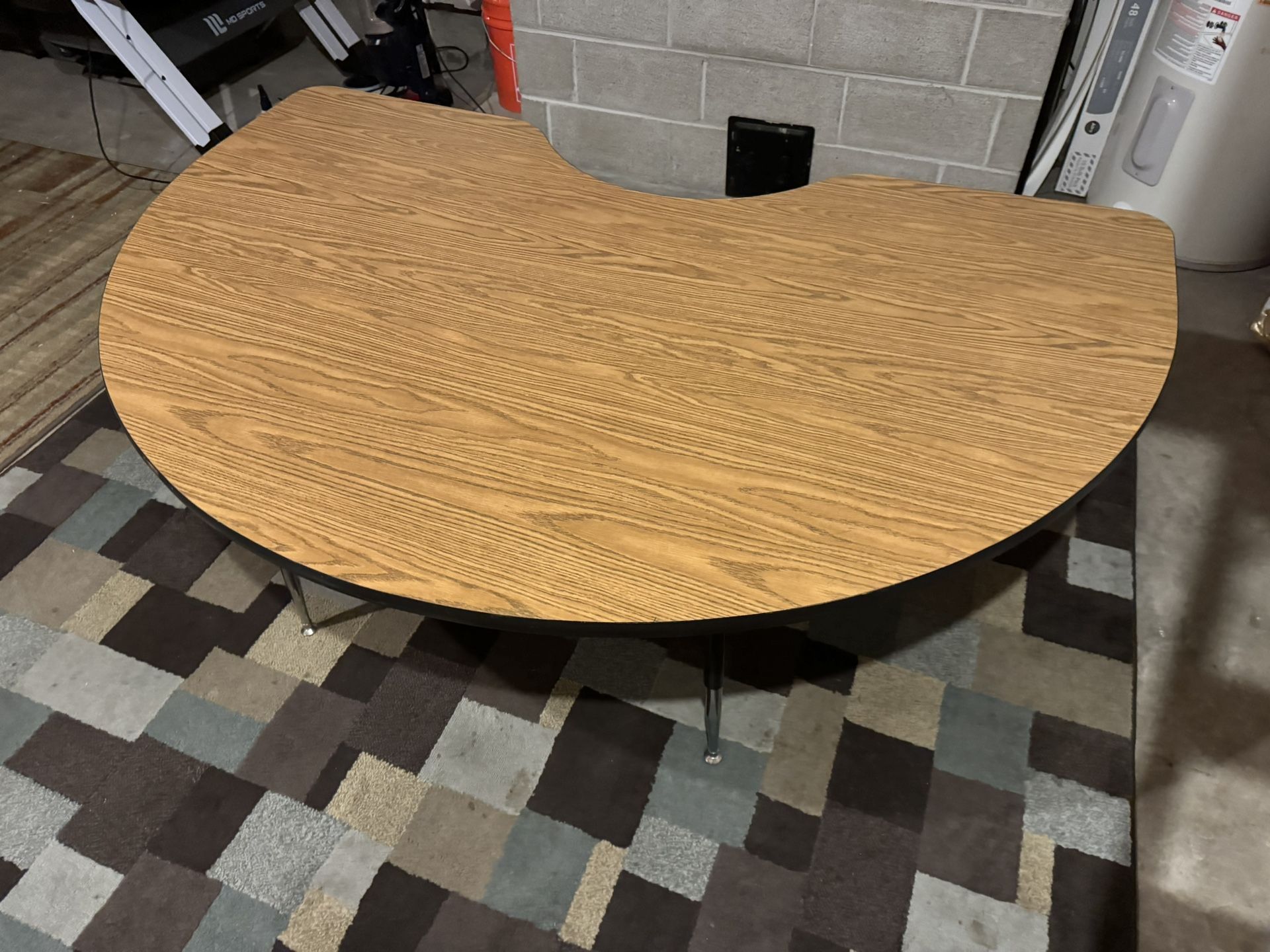 French Half Circle Teaching Table