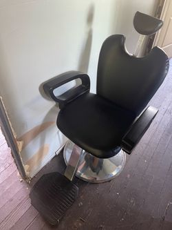 Salon Chair