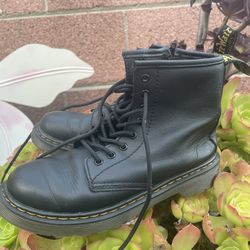 Dr Martens Size 2 NEW 
