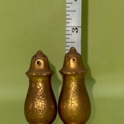 Lot Of 11 Salt And Pepper Shakers 