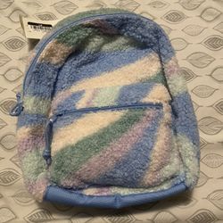 new with tag fuzzy backpack