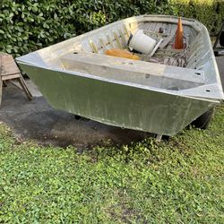 17 John Boat With Trailer For Sale 
