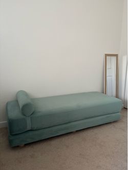 Jaxx Alon Daybed