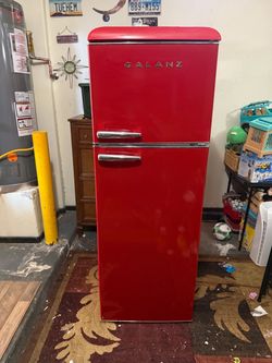 Galanz 12 Cu Ft Retro Refrigerator – Hot Rod Red