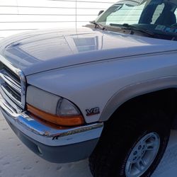 1999 Dodge Dakota