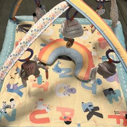 Skip Hop ABC Tummy Time Activity