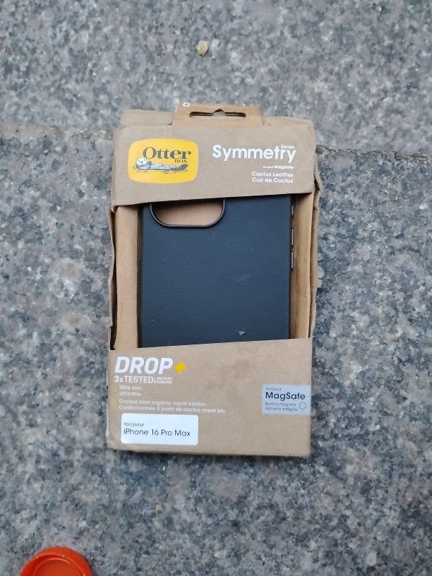 iPhone 16 Pro Max OtterBox