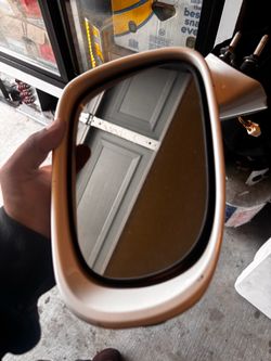 Lexus is 250 side mirror