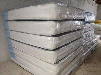 $180  Queen mattress only brand new free delivery same day