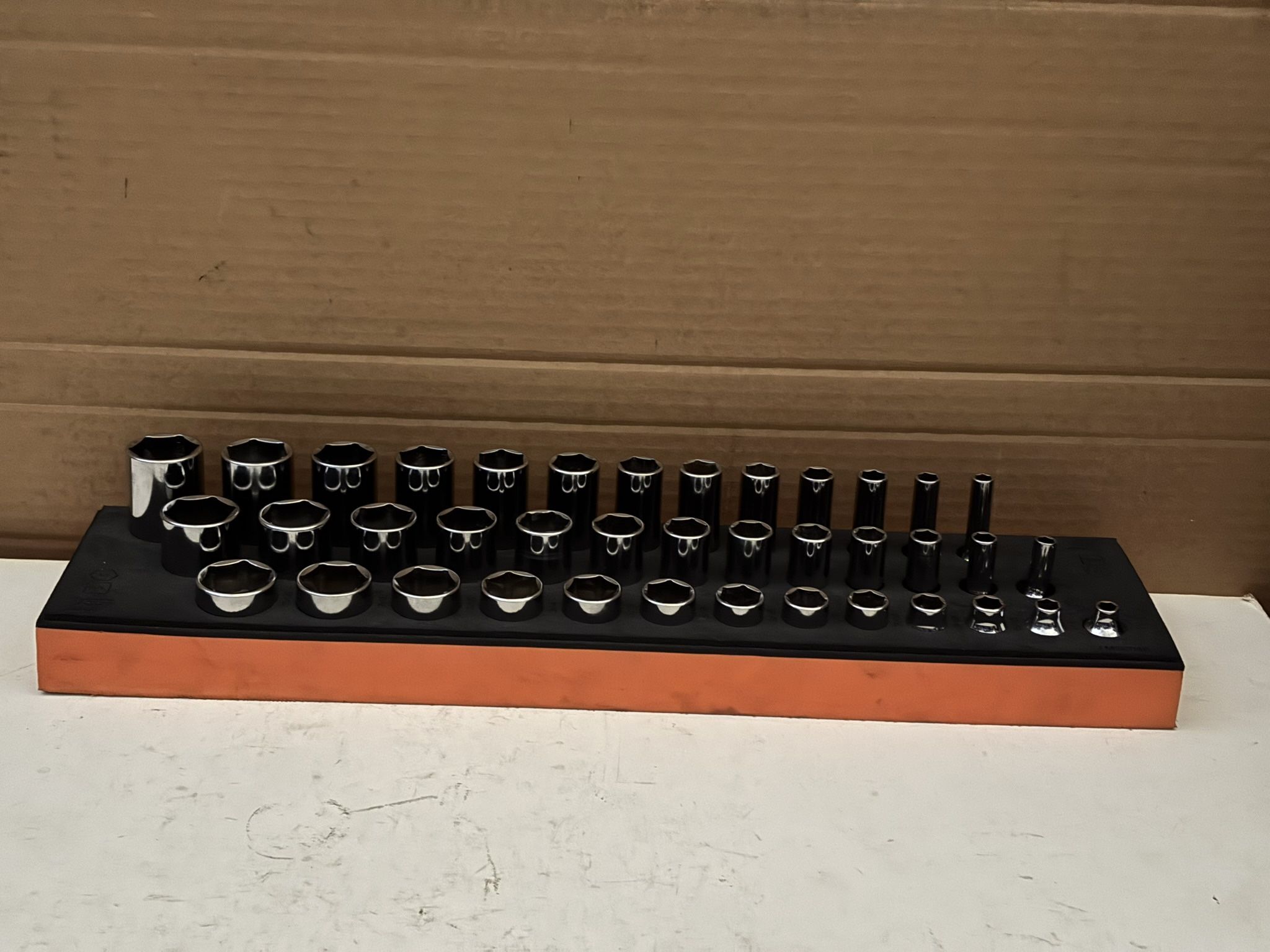 Snap-on Tools 39 pc 3/8" Drive 6-Point SAE Flank Drive®