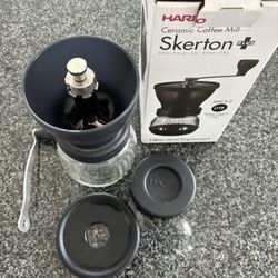 Hario Ceramic Coffee Mill Skerton plus 
