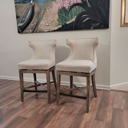 Nallie Cream Counter Height Stool