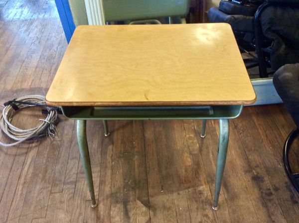 1970 S Vintage Metal School Desk For In Tucson Az Offerup 45sold