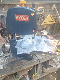 Sierra Ryobi Casi Nueva