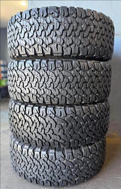 275/65/18 Bfgoodrich 🌟🌟 Vendo un set de llantas con 80% de vida las 4 🌟🌟🤩