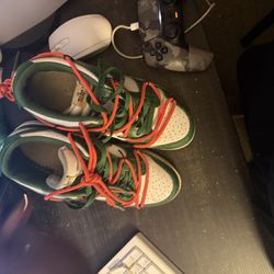  Off-White x Nike Dunk Low 'Pine Green