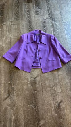 Isabella Demarco Size 6 Women Suit