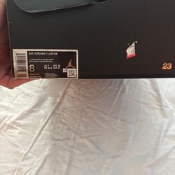 Jordan 1s Smoke Greys Low