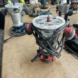 Skil Router 