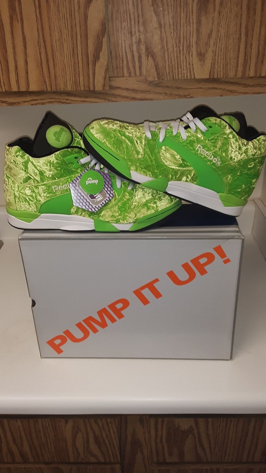 REEBOK PUMP COURT VICTORY FURY!!! ULTRA RARE CRUSHED VELVET!!!! Sz12