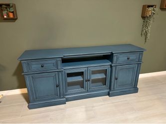 Living room entertainment center