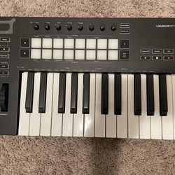 Novation Launchkey 25 Mk3 