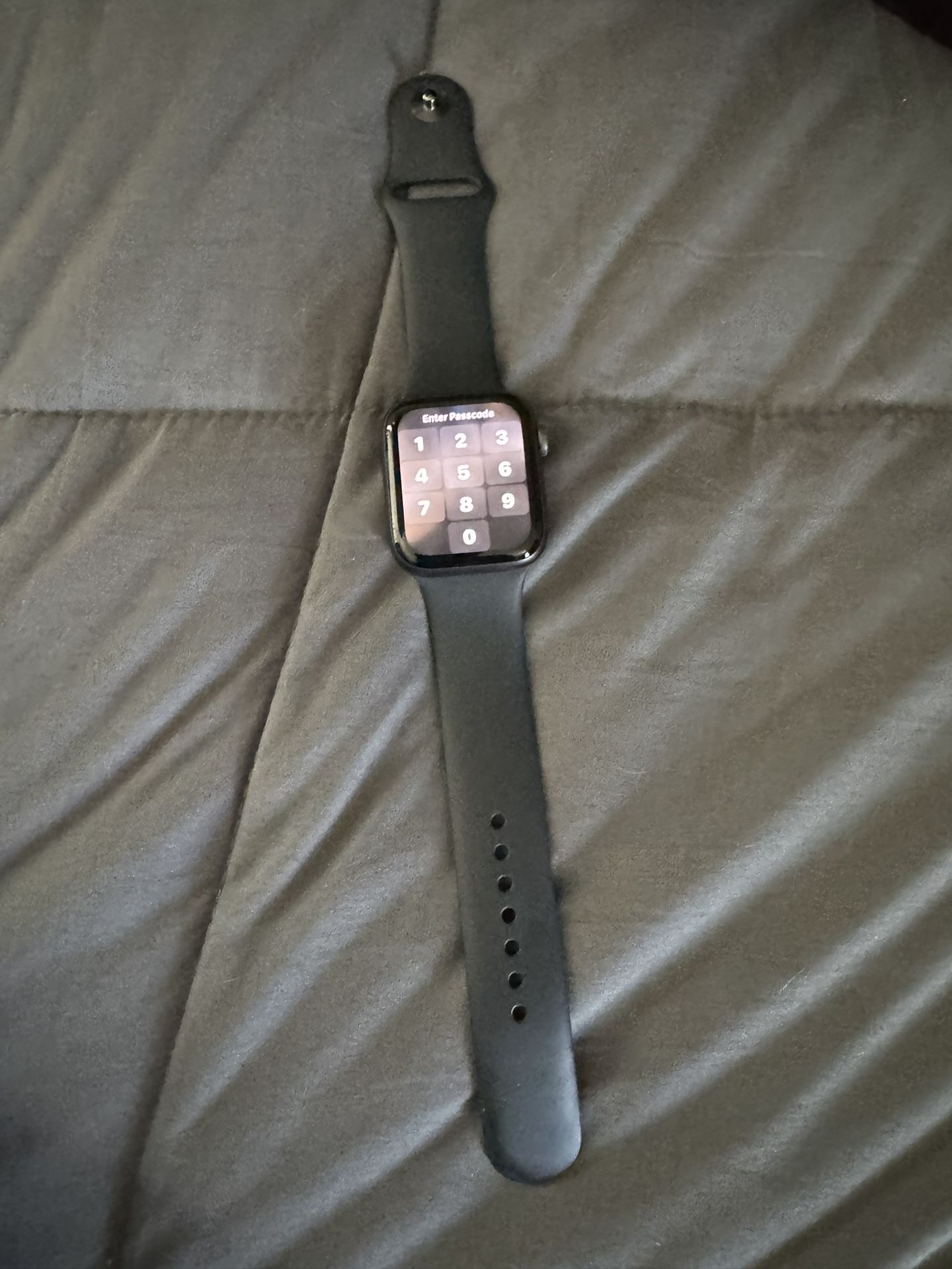 Apple Watch SE Series 1 Cellular
