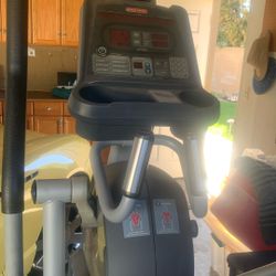 Gym Elliptical 